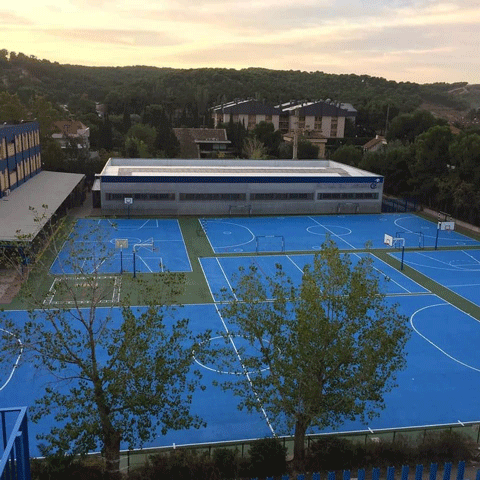 Instalaciones deportivas del colegio Sagrada Familia de Zaragoza